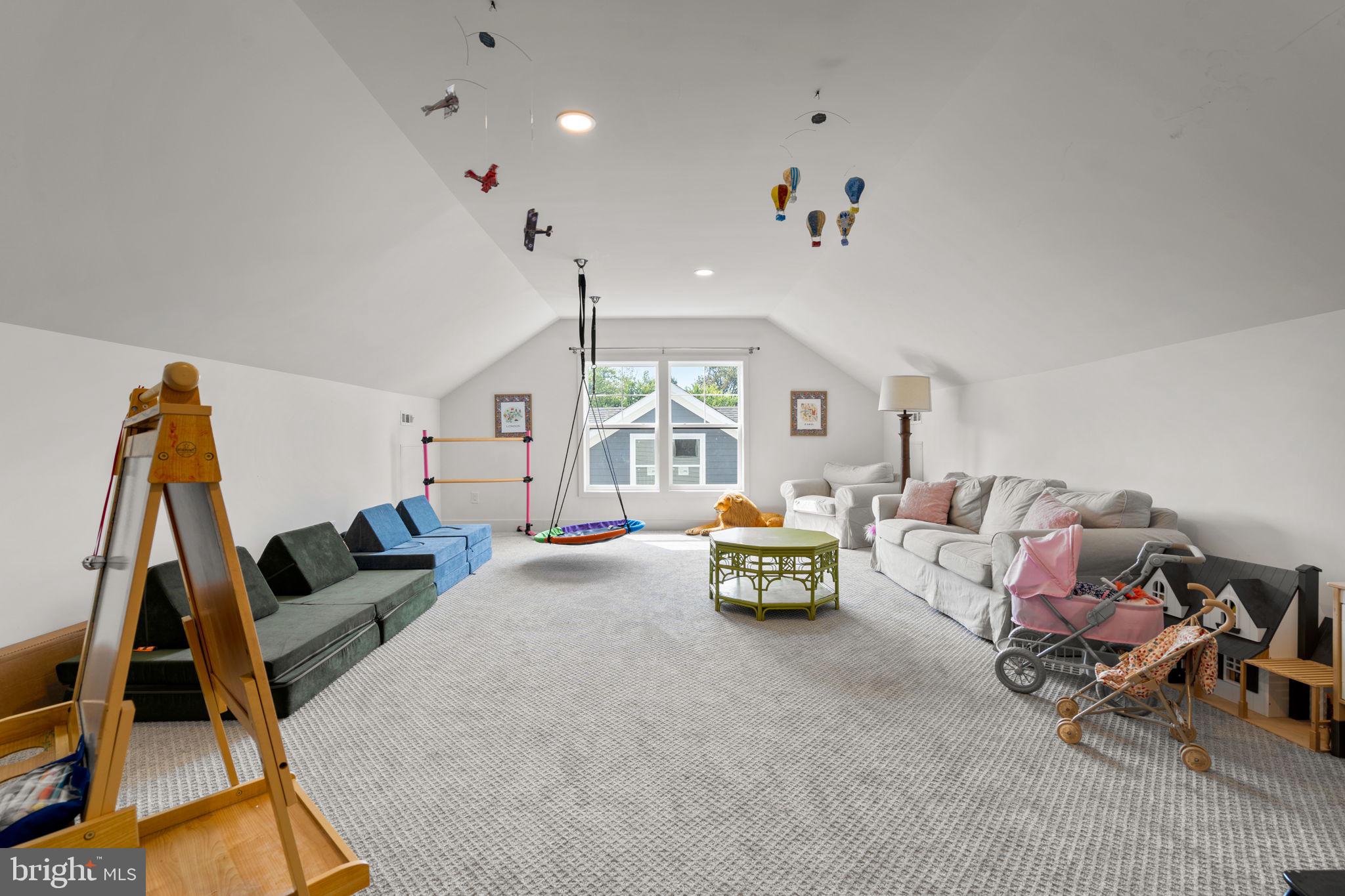 TREMONT GARDENS - Residential Lease