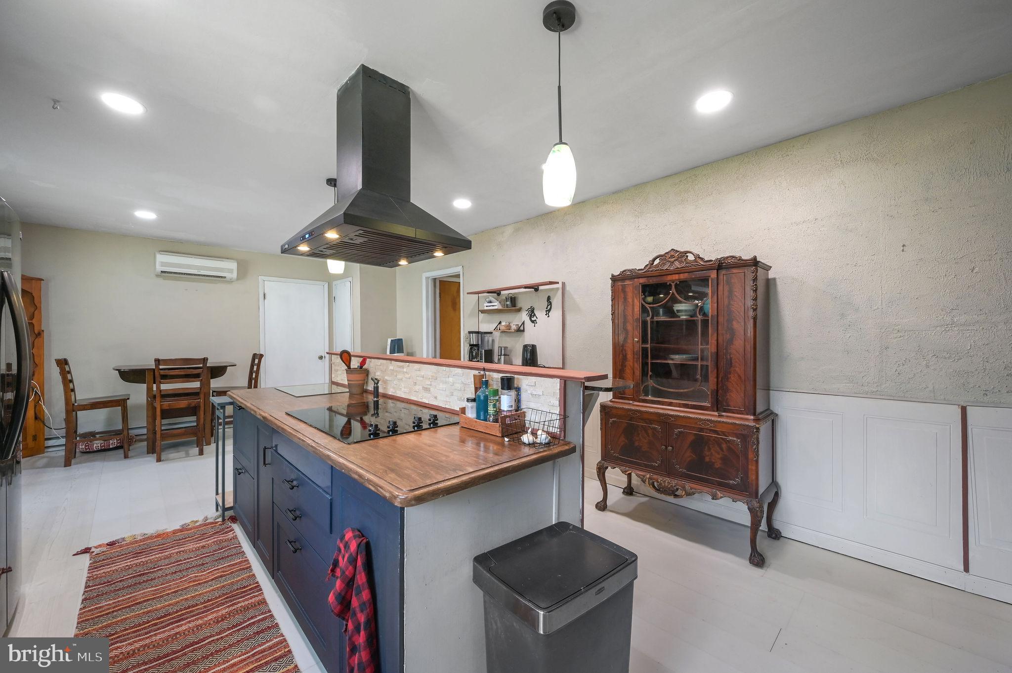 EDEN ROCK - Residential