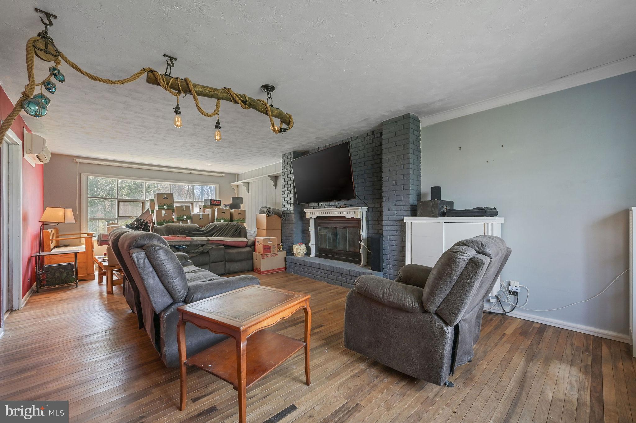 EDEN ROCK - Residential