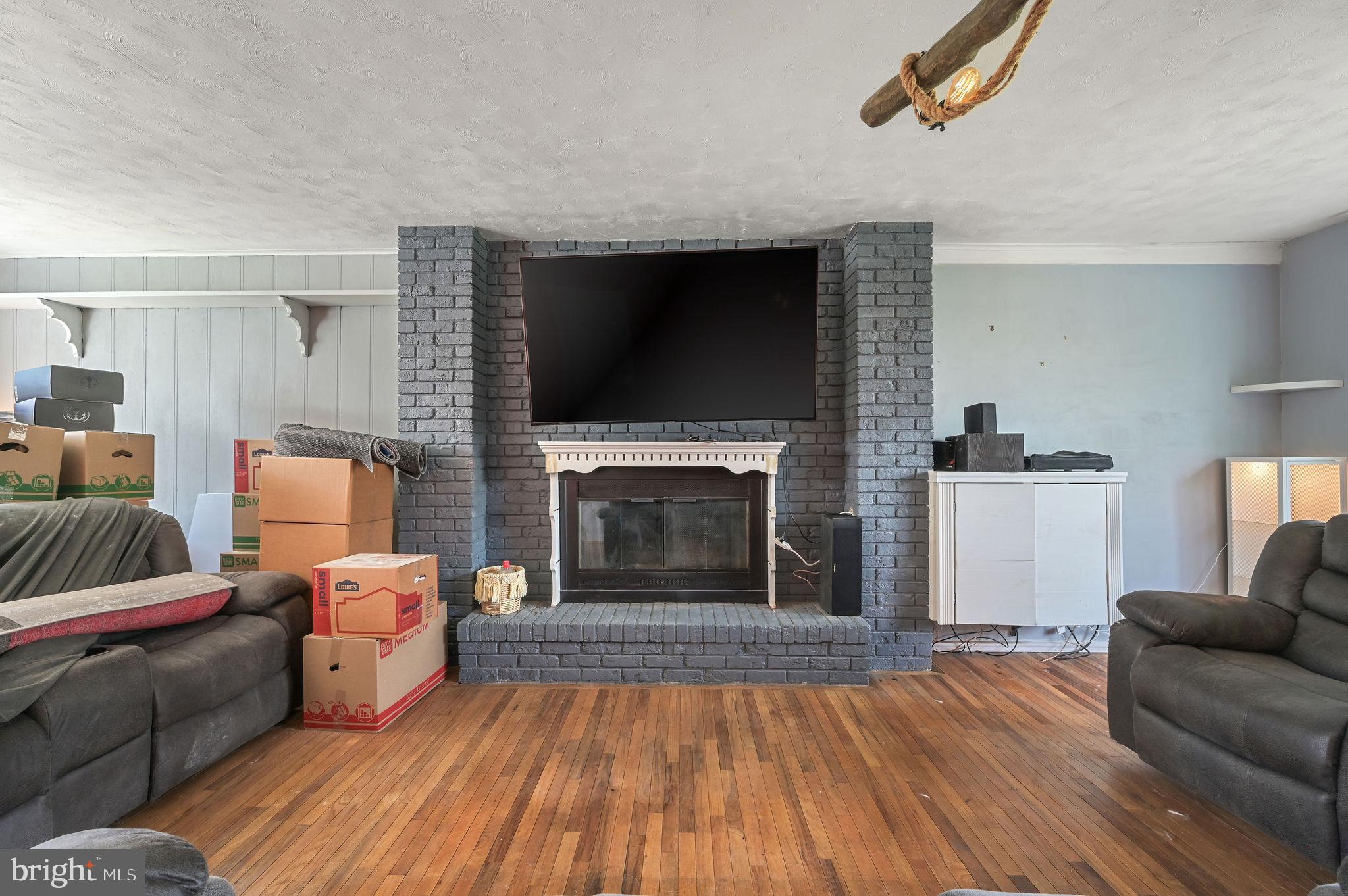 EDEN ROCK - Residential