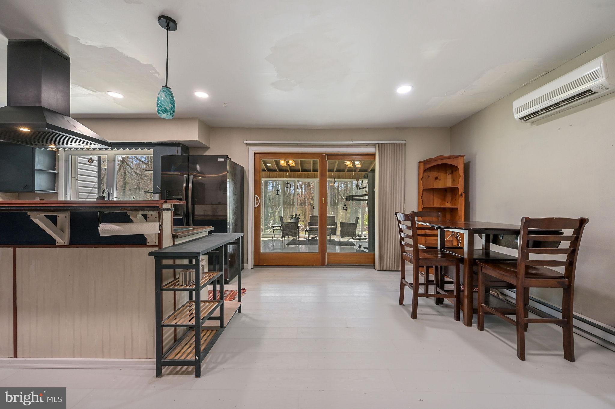 EDEN ROCK - Residential