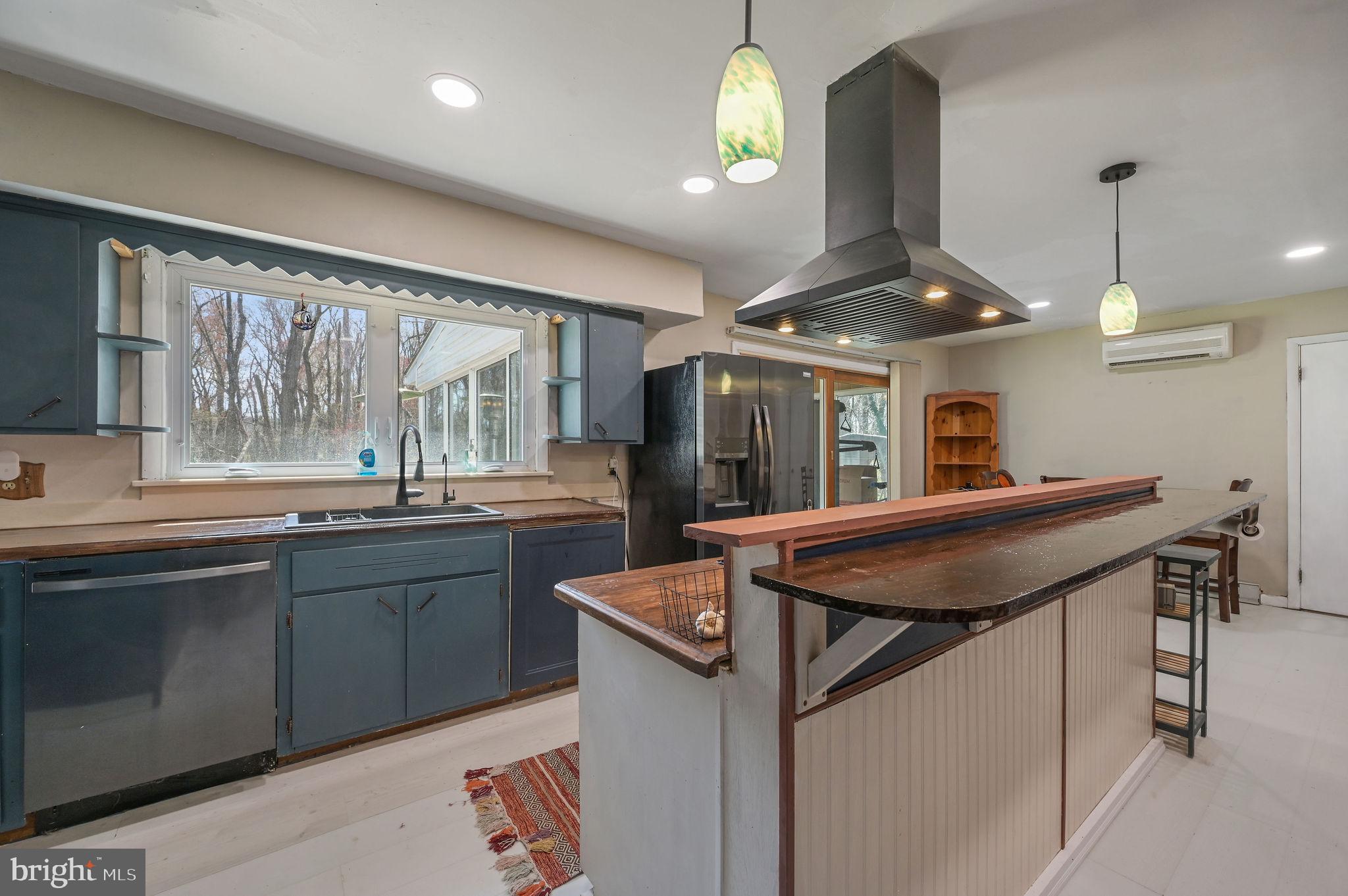 EDEN ROCK - Residential