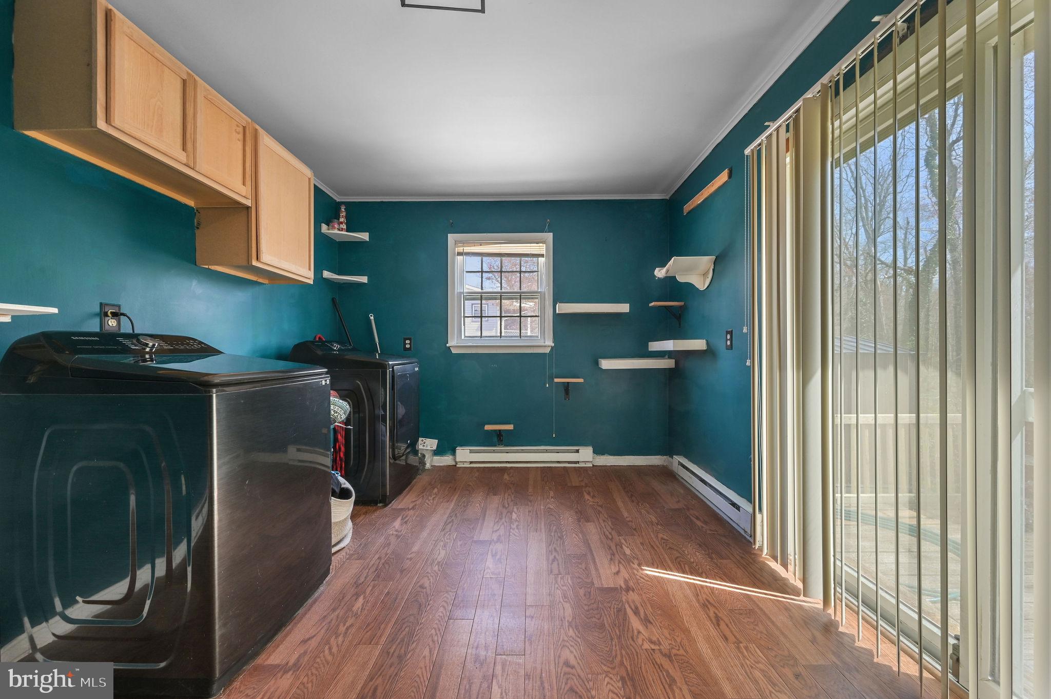 EDEN ROCK - Residential