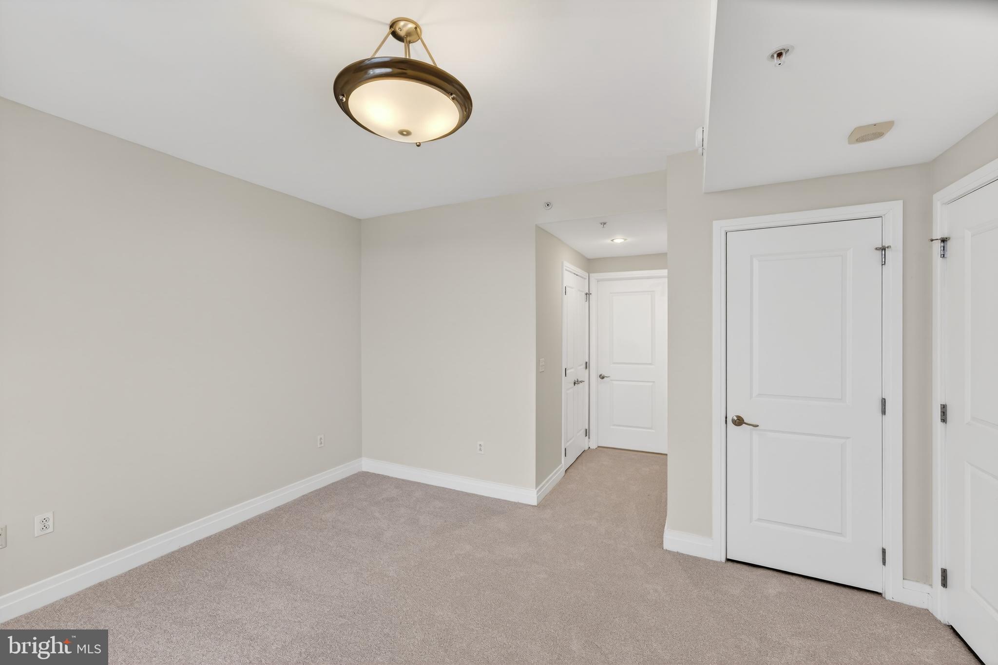 ONE PARK CREST CONDOMINIUM - Residential