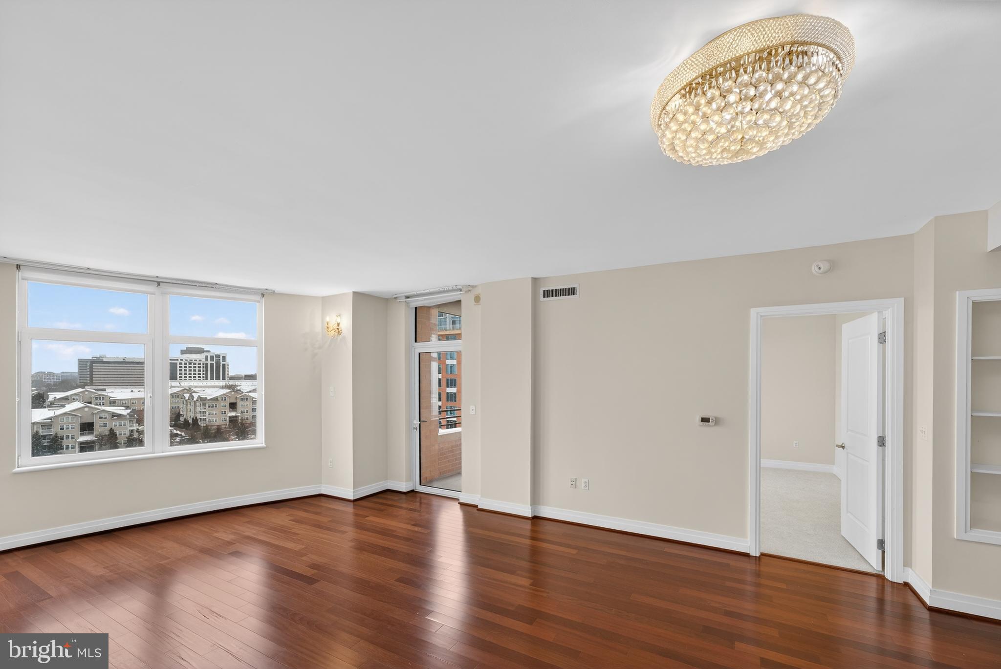 ONE PARK CREST CONDOMINIUM - Residential