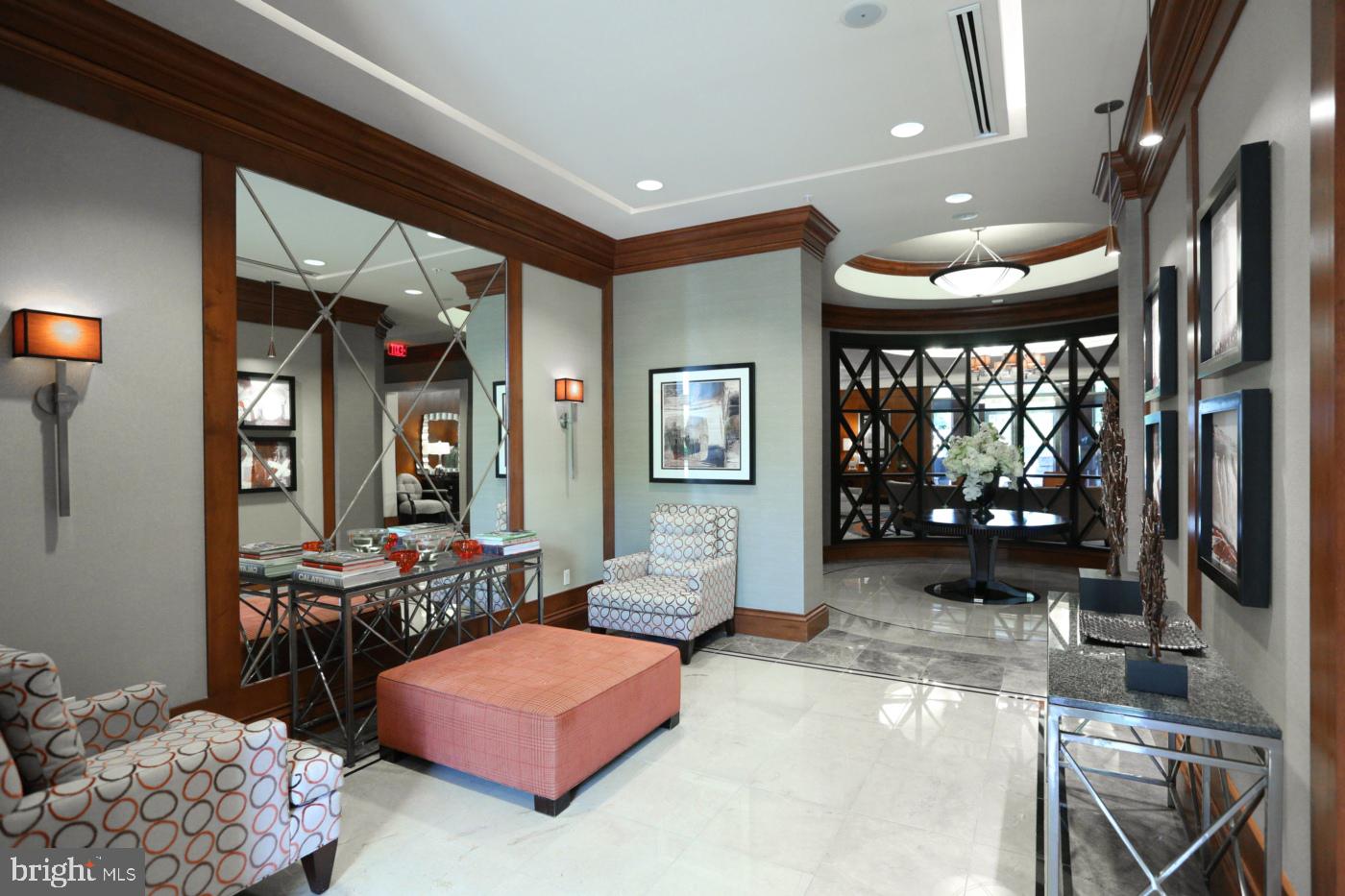 ONE PARK CREST CONDOMINIUM - Residential