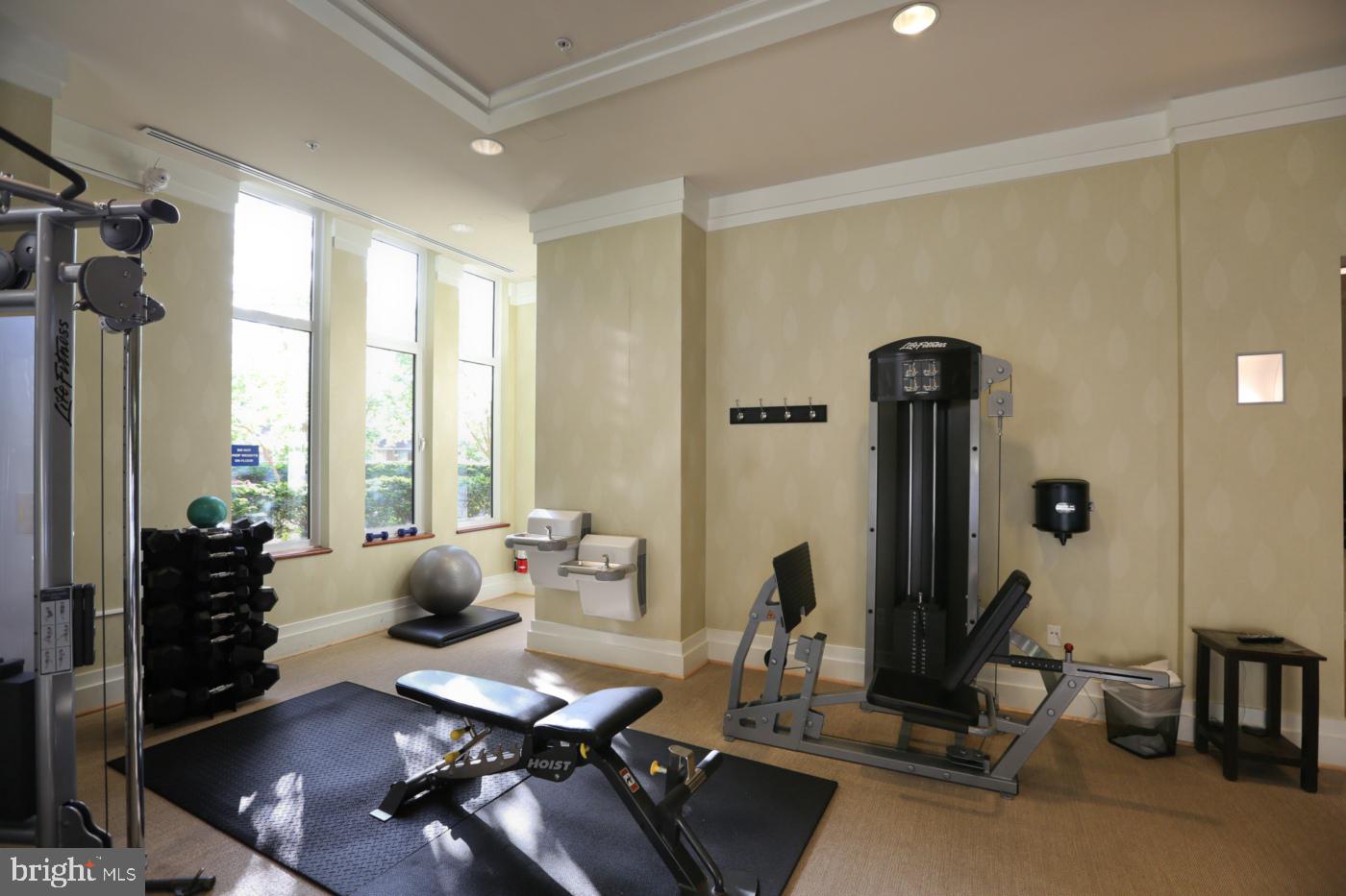 ONE PARK CREST CONDOMINIUM - Residential