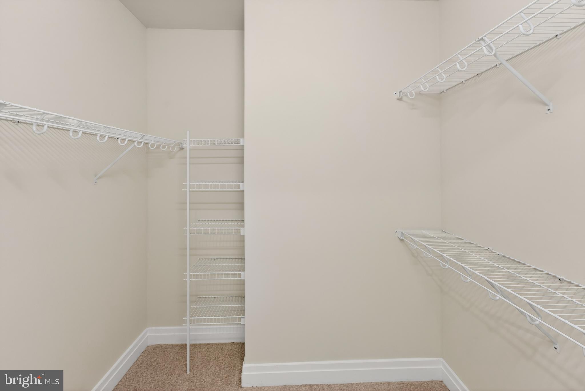 ONE PARK CREST CONDOMINIUM - Residential