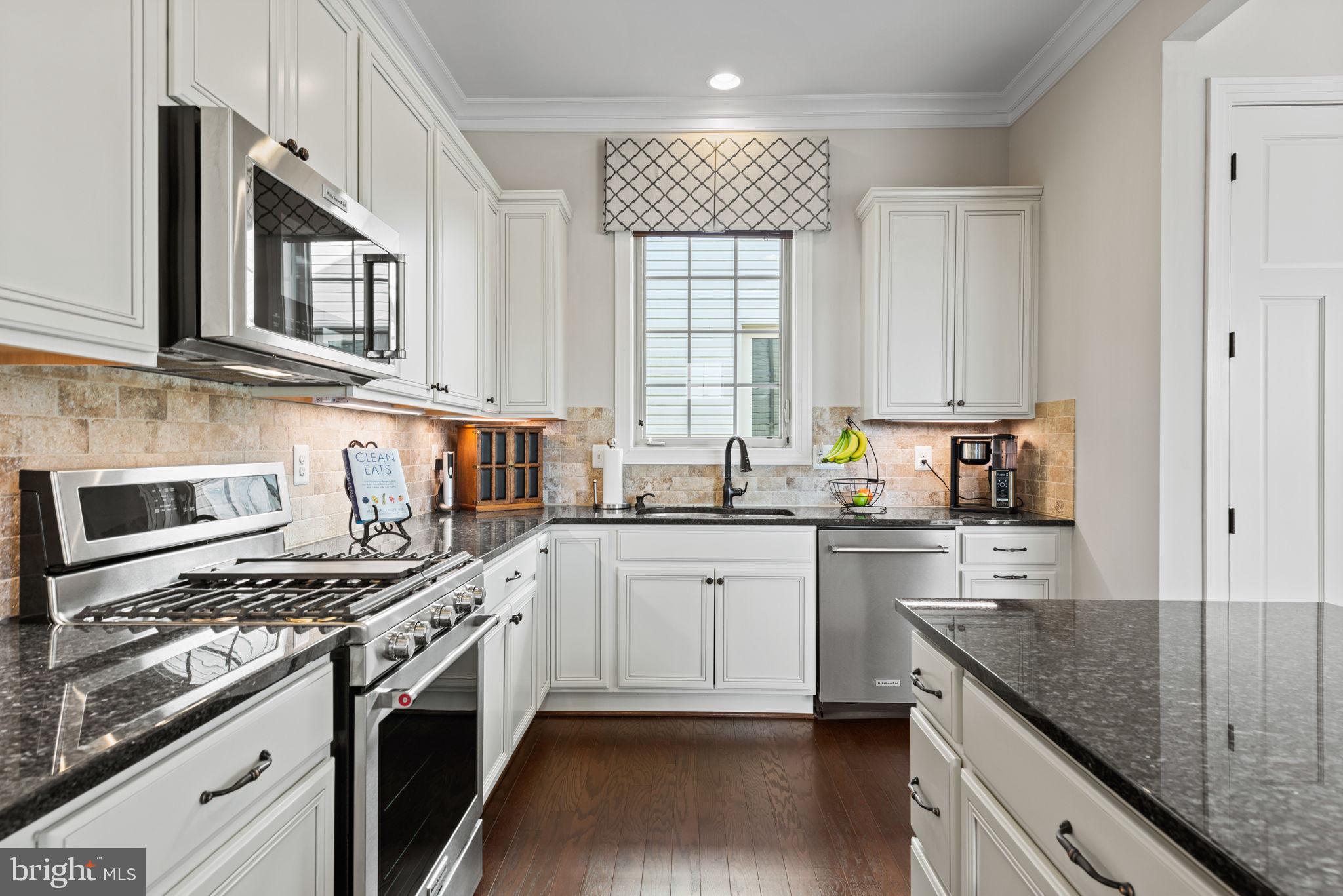 CABIN BRANCH - Residential