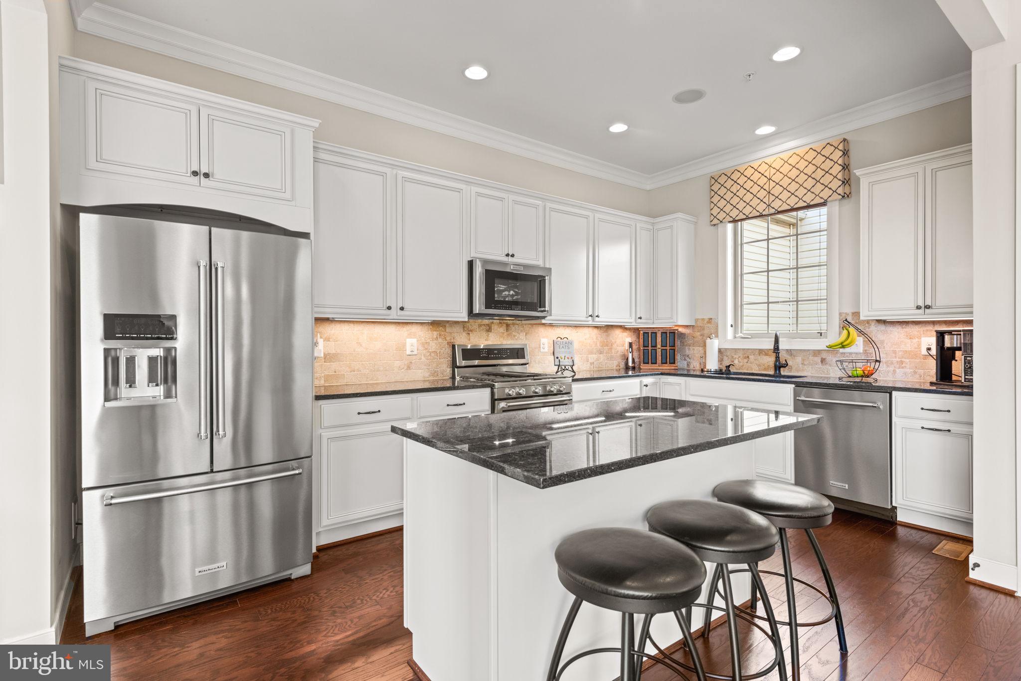 CABIN BRANCH - Residential