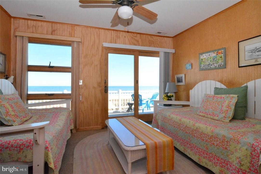 MIDDLESEX BEACH - Residential