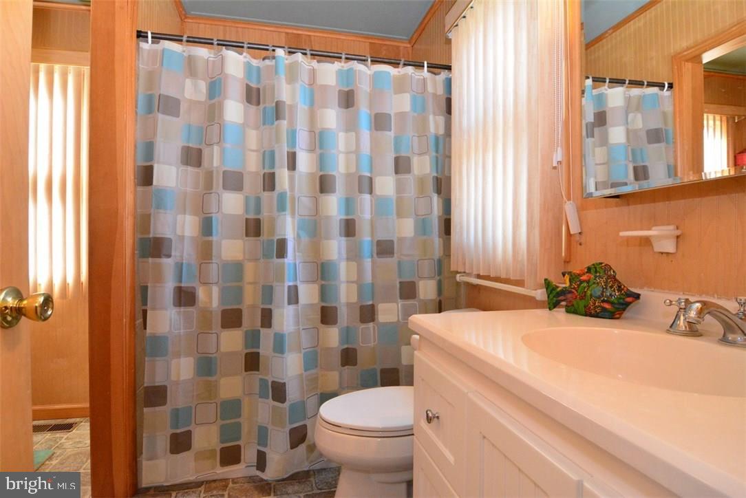 MIDDLESEX BEACH - Residential