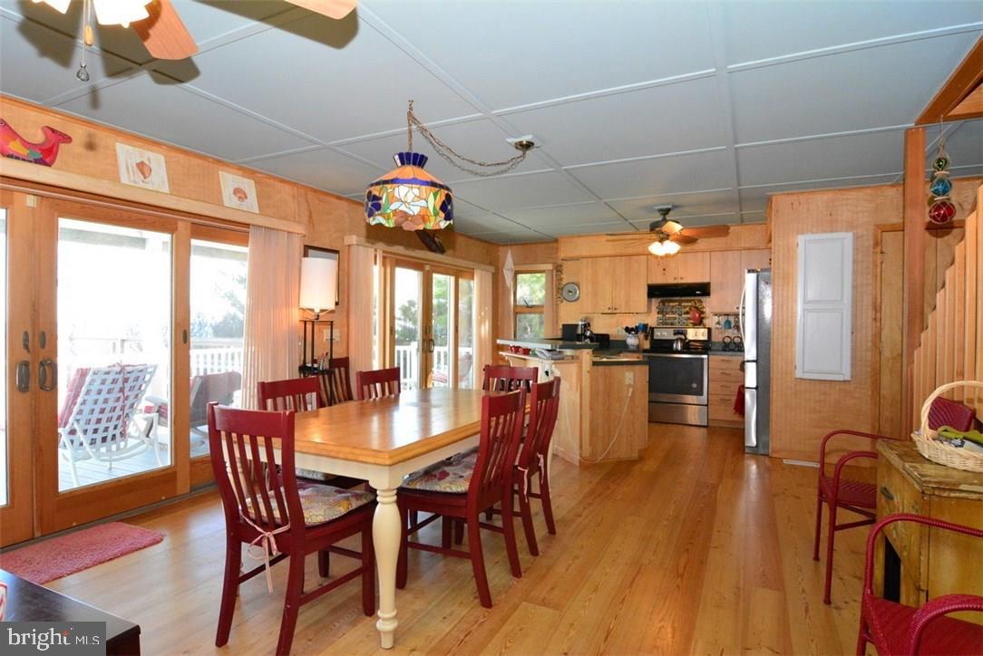 MIDDLESEX BEACH - Residential