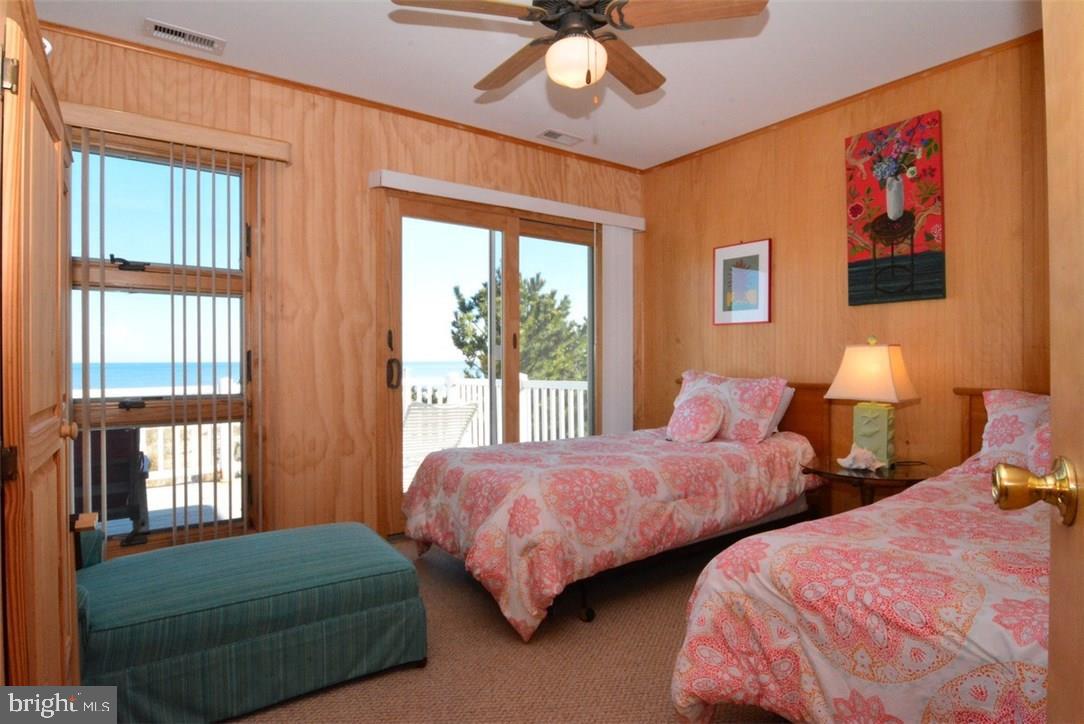 MIDDLESEX BEACH - Residential