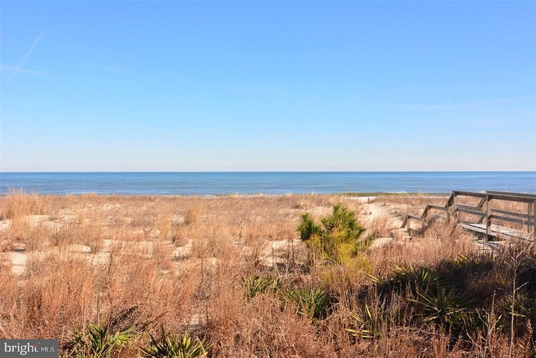 MIDDLESEX BEACH - Residential