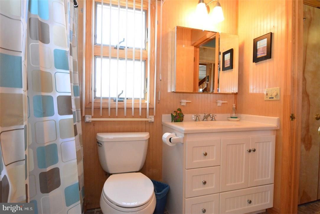 MIDDLESEX BEACH - Residential