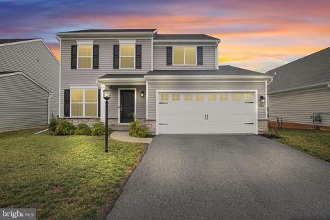 944 W NORTH STREET STREET CARLISLE PA 17013