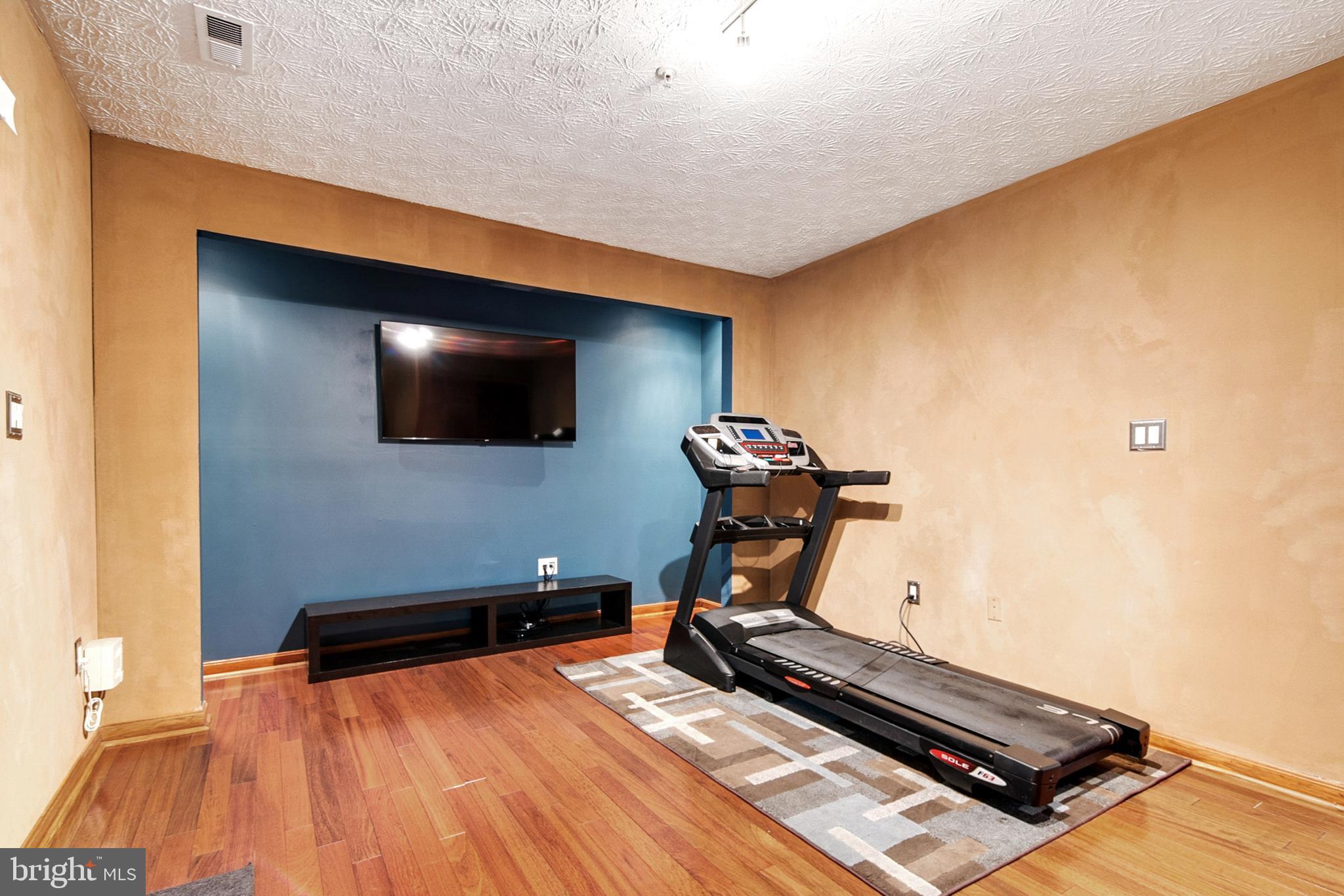 BELLEHAVEN ESTATES - Residential