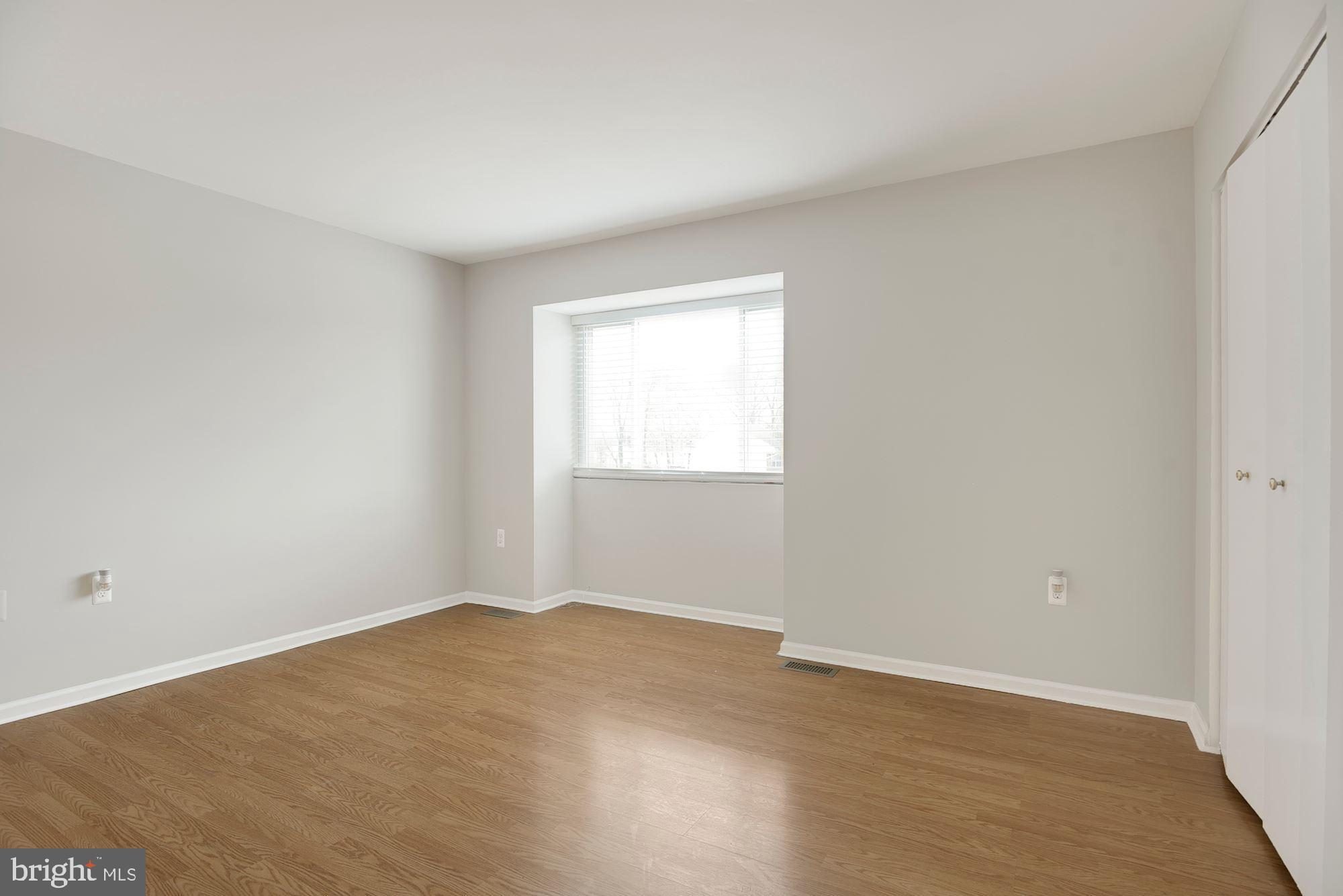 DEERFIELD - Residential Lease