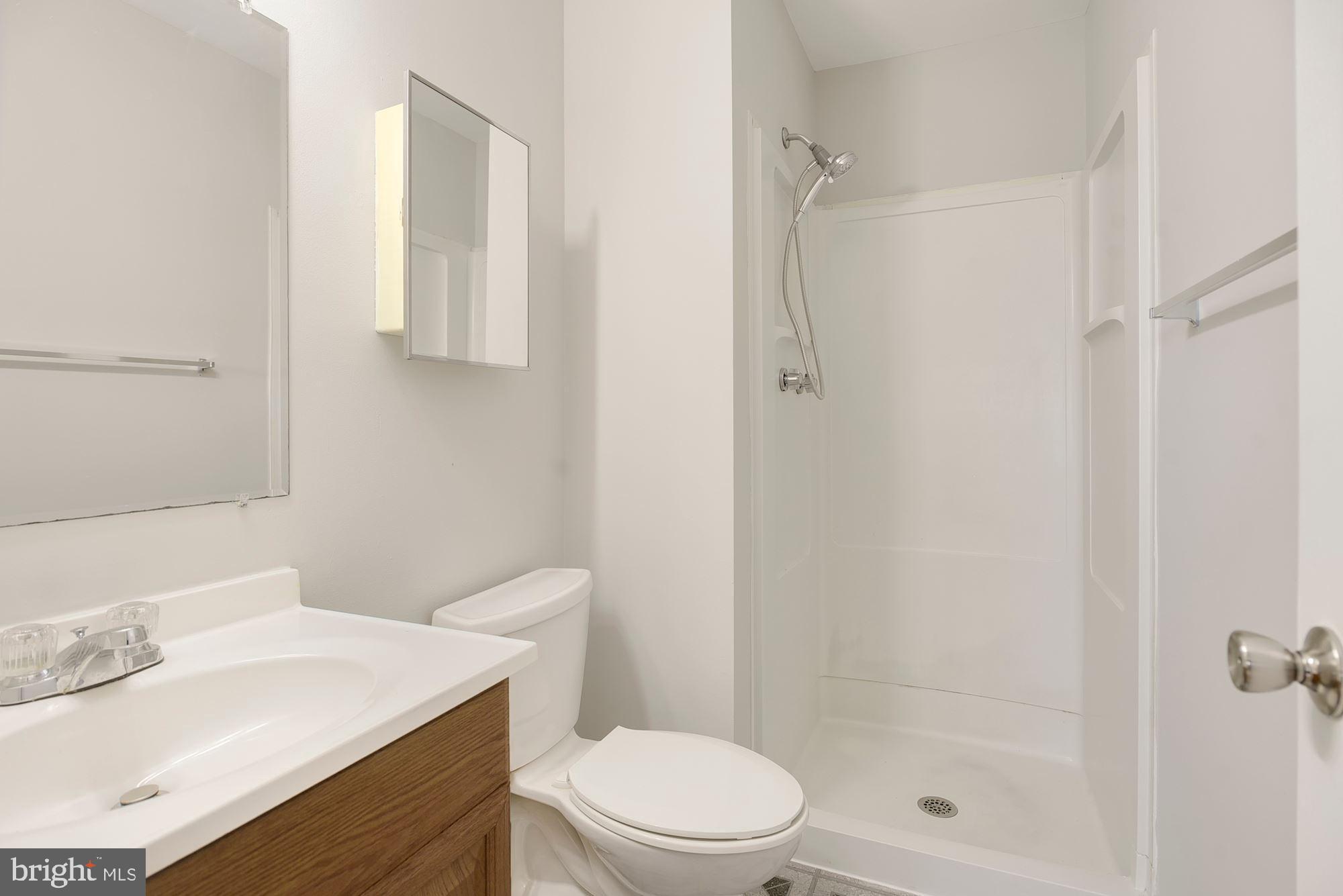 DEERFIELD - Residential Lease