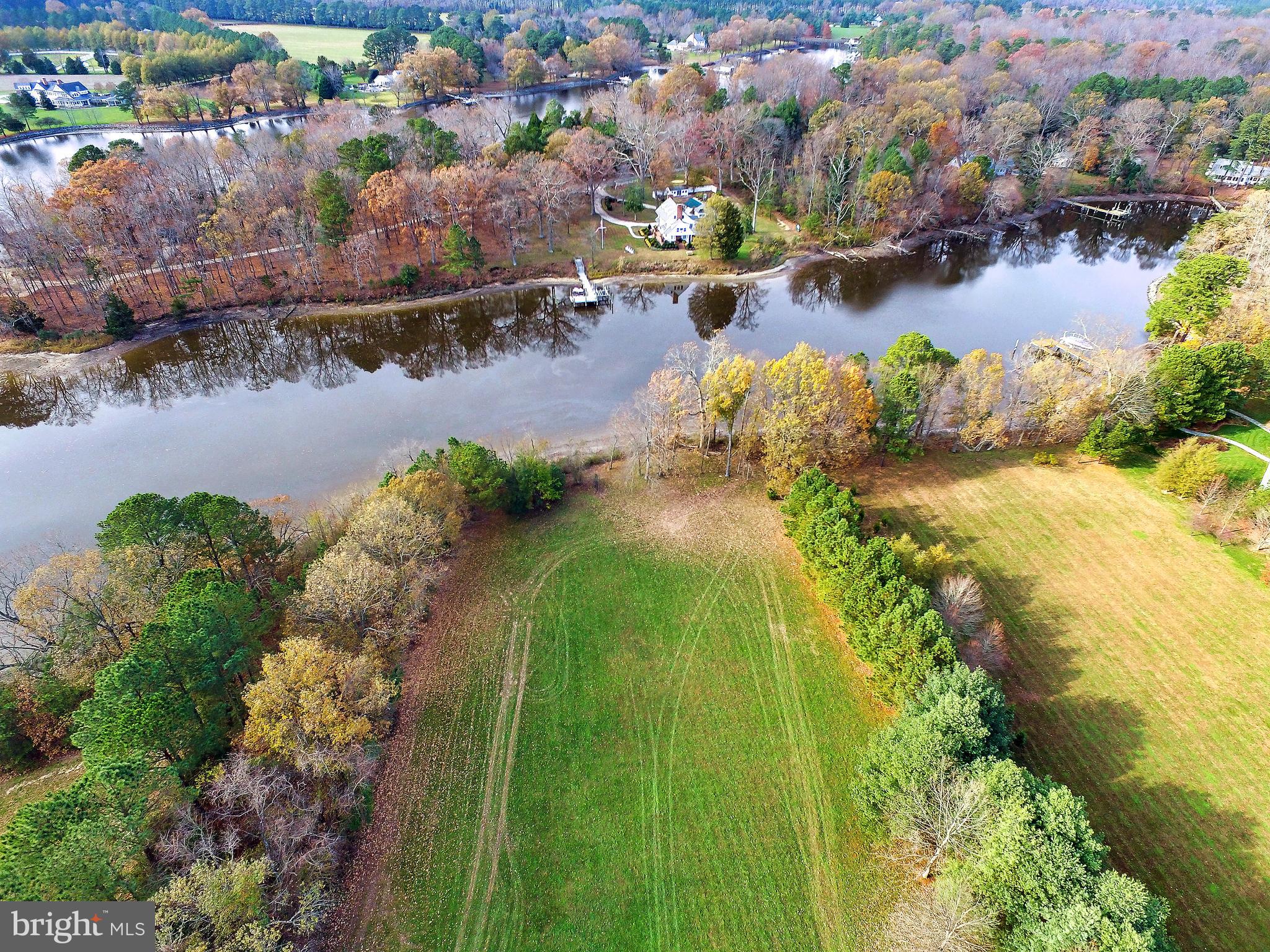 RATCLIFFE FARM - Land