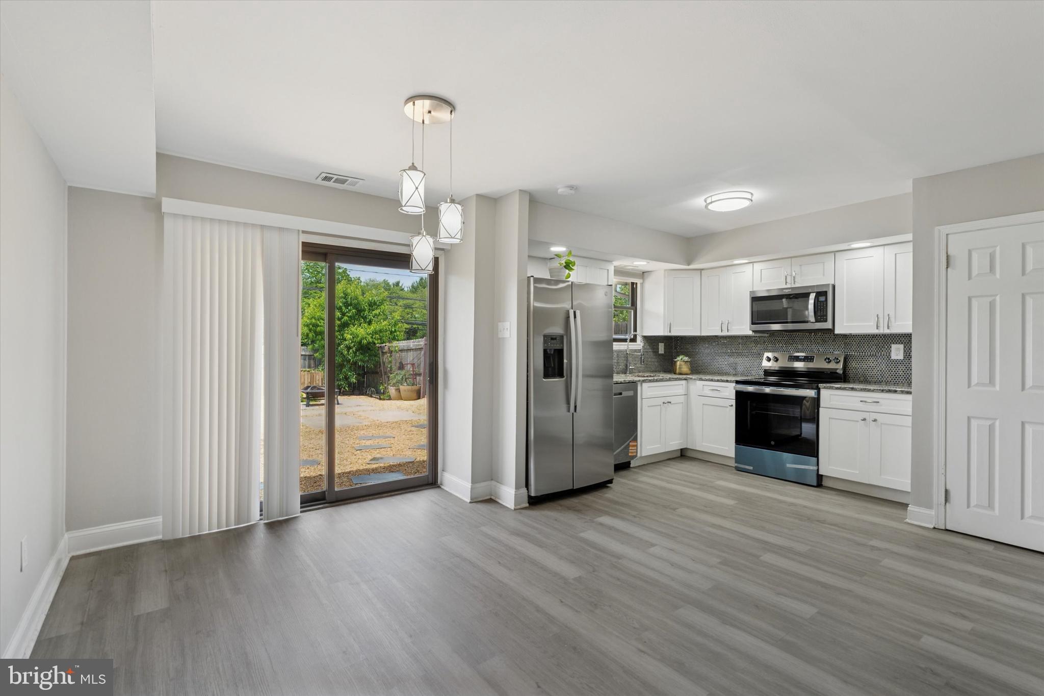 ORCHARD COURTS - Residential