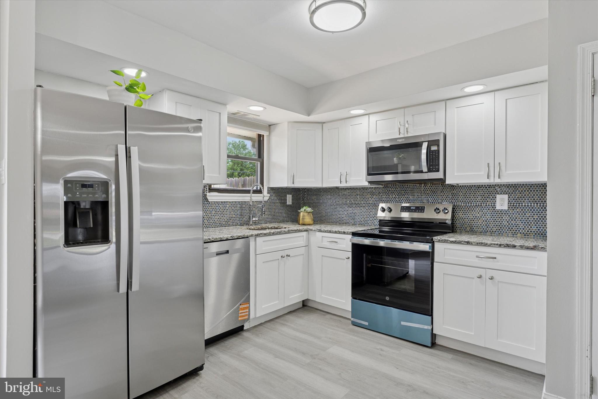 ORCHARD COURTS - Residential