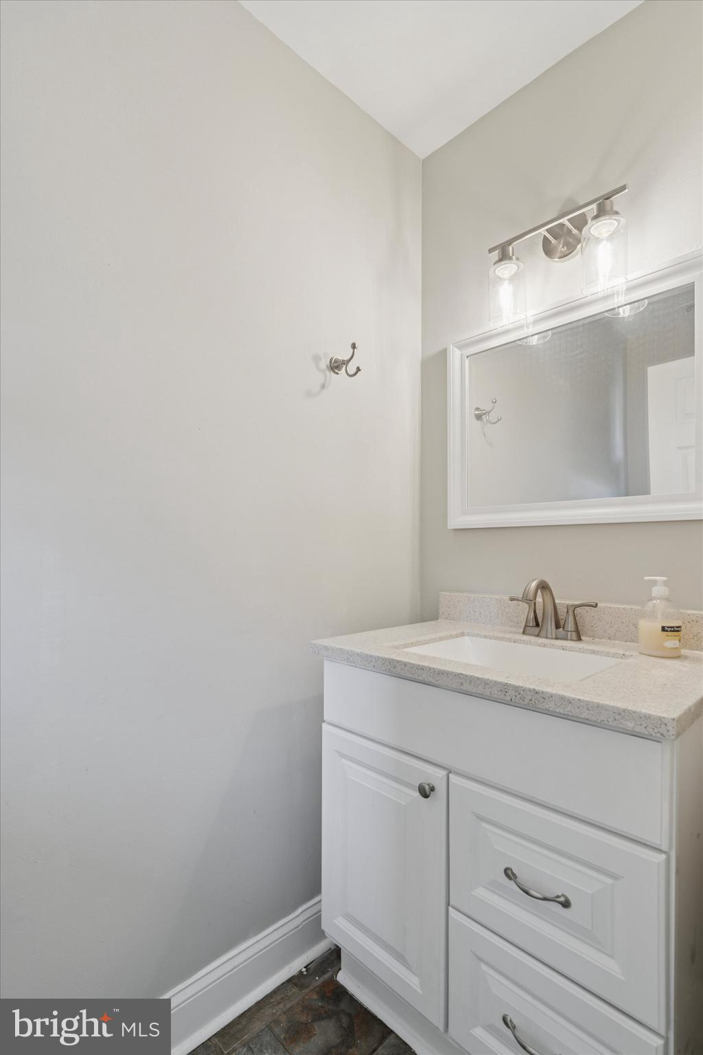 ORCHARD COURTS - Residential