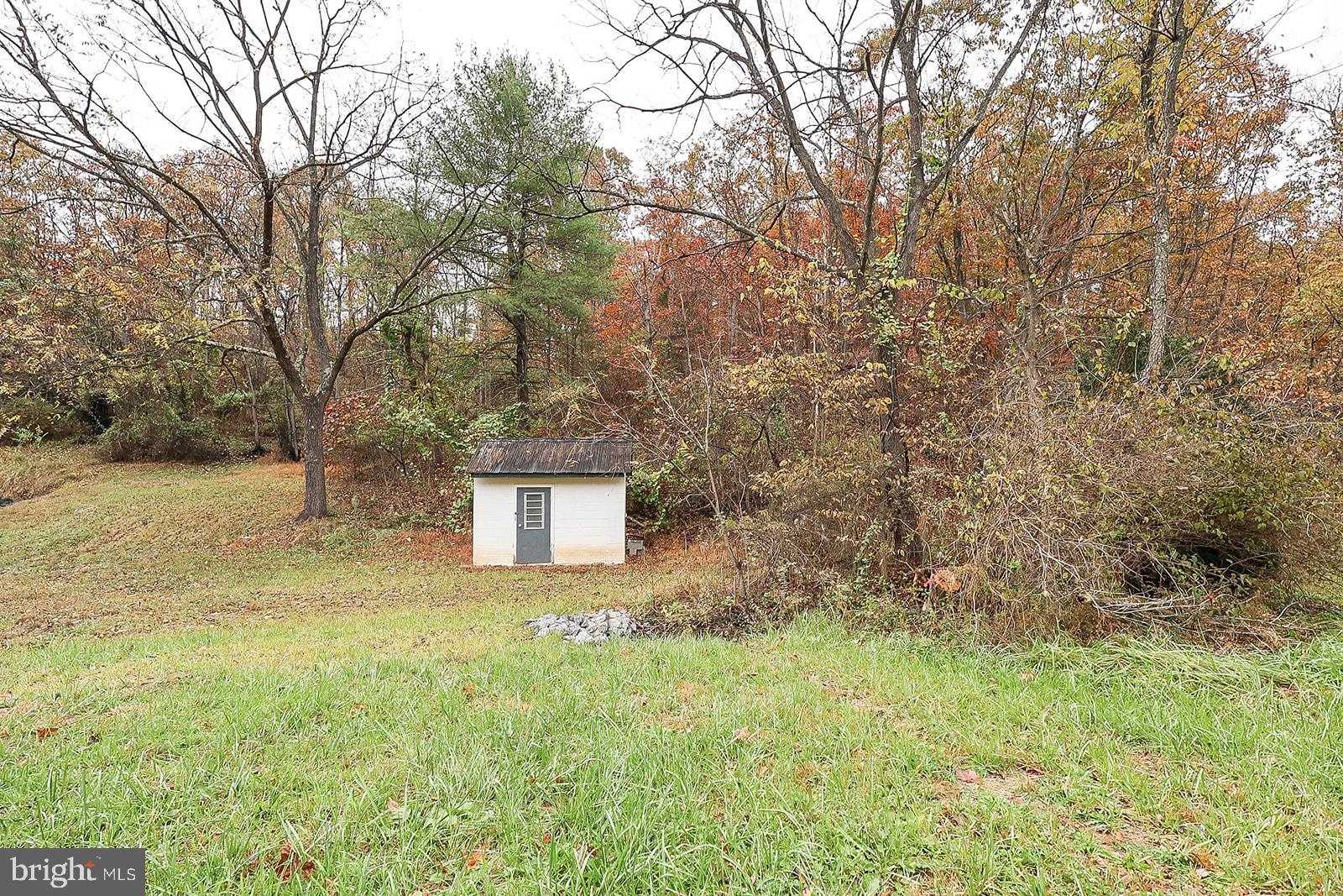 177 DICKS HOLLOW ROAD