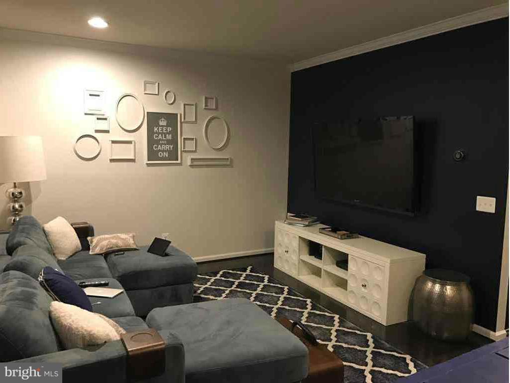 EAST GATE ONE - Residential Lease