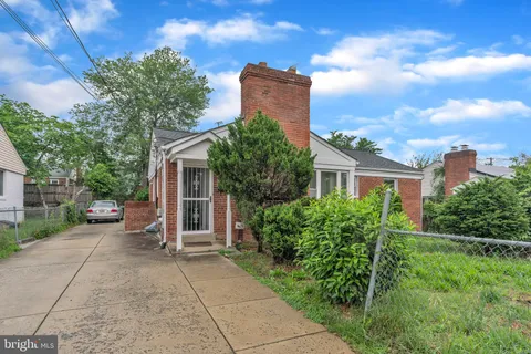 224 University Boulevard E, Silver Spring, MD MLS: MDMC2182322