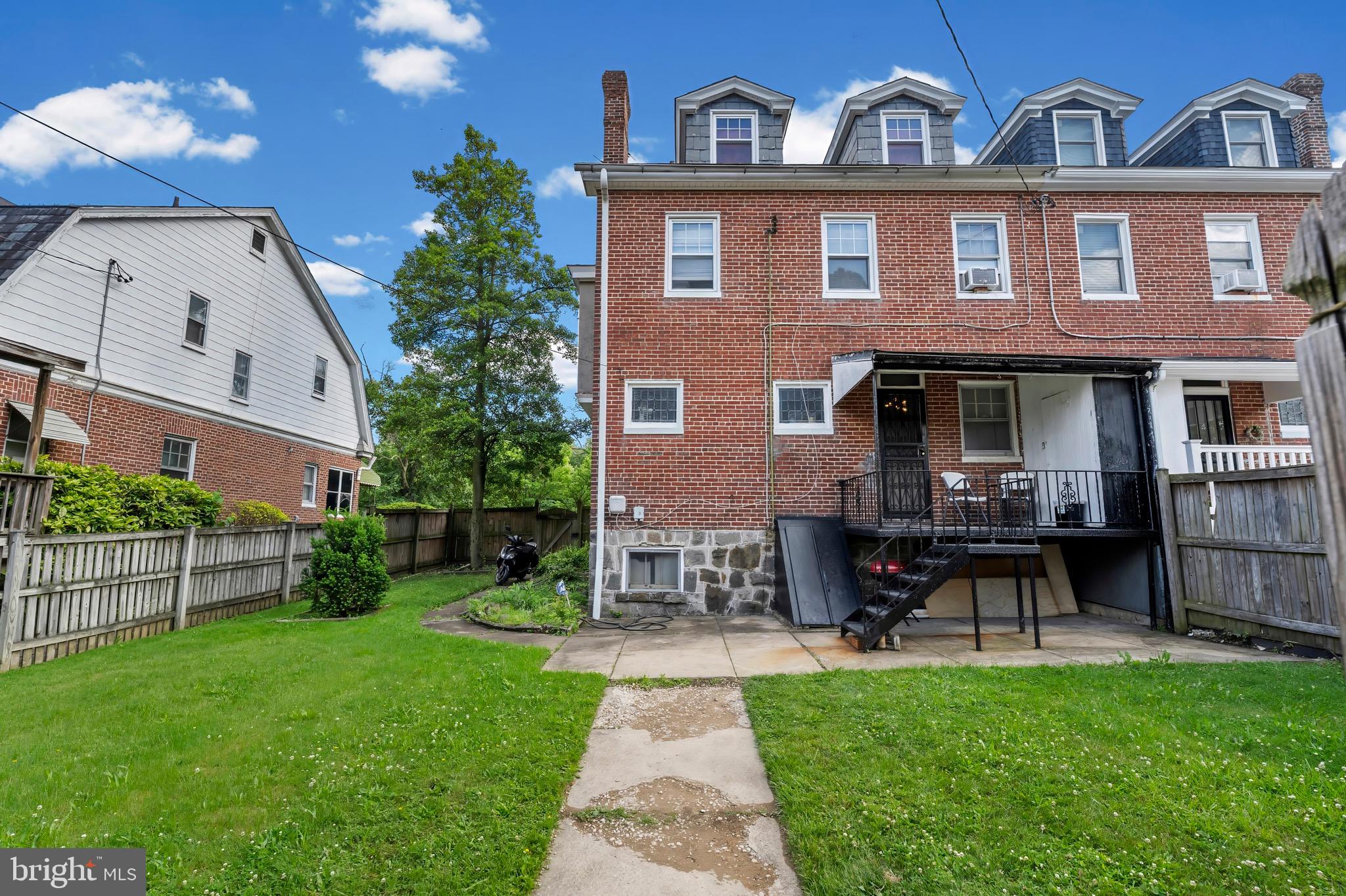 EDNOR GARDENS - LAKESIDE - Residential