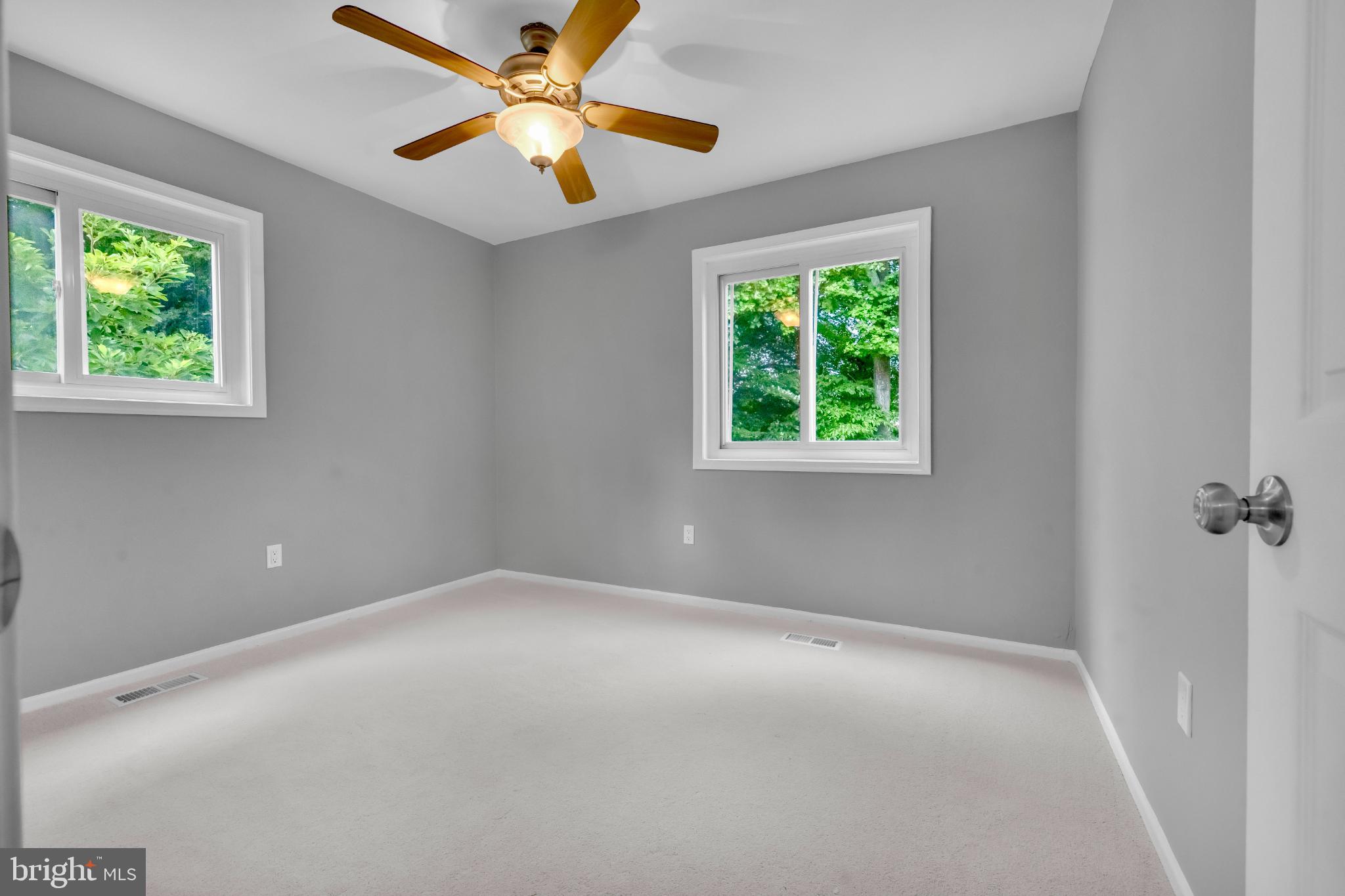 SPRING BRANCH ESTATES - Residential