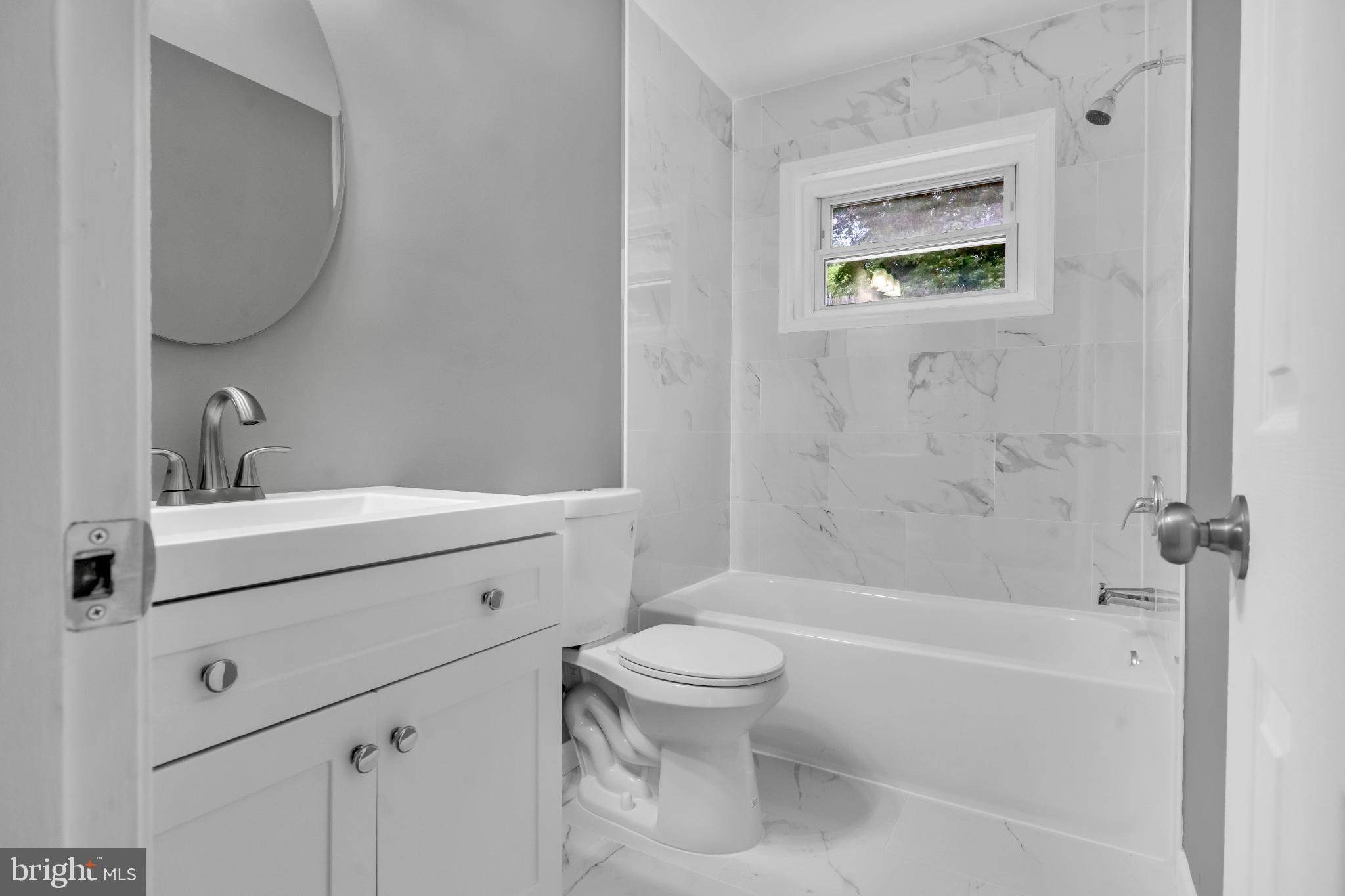 SPRING BRANCH ESTATES - Residential