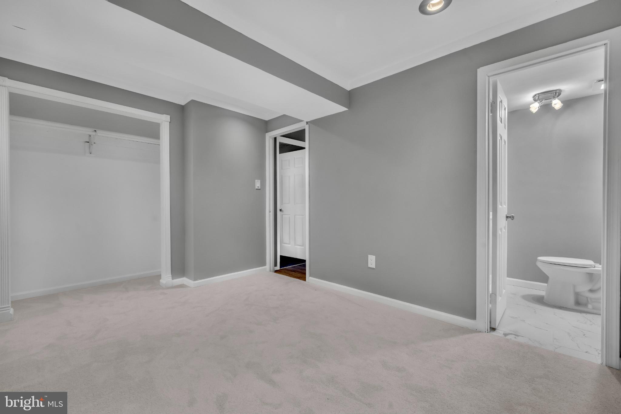 SPRING BRANCH ESTATES - Residential