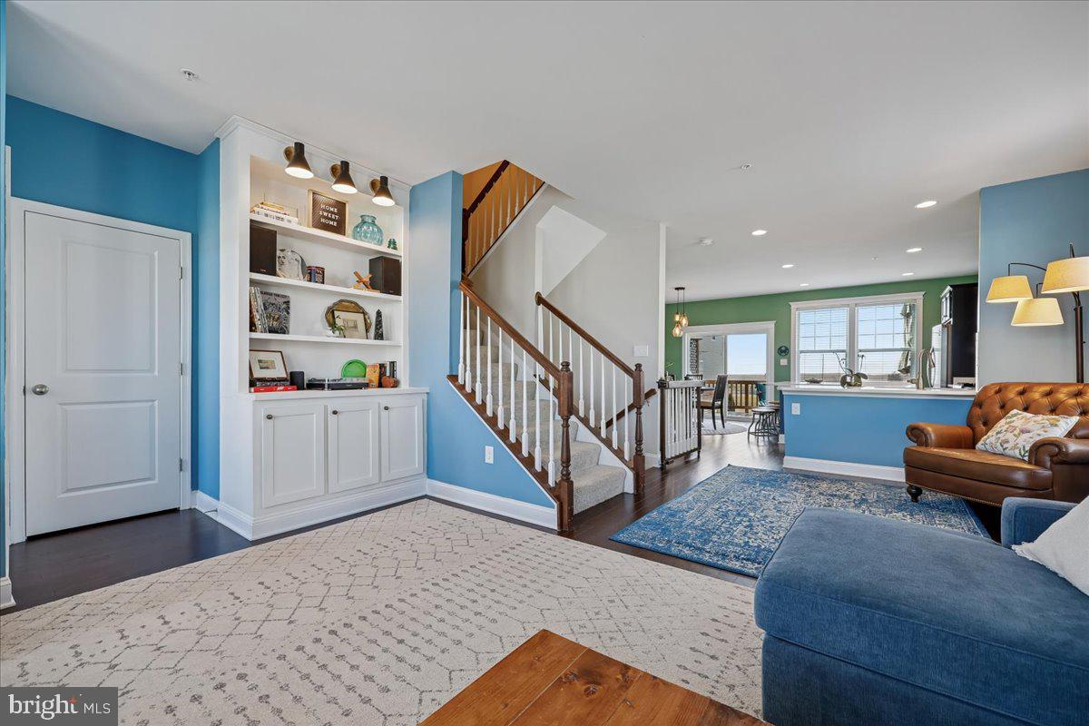 MANORS AT BALLENGER CREEK - Residential