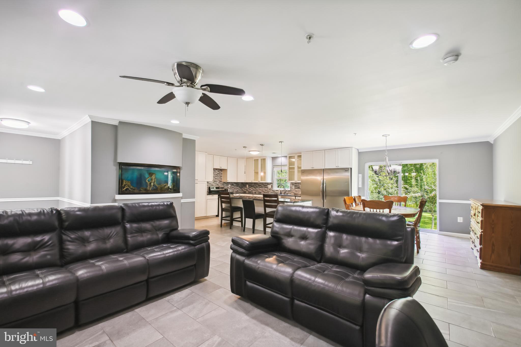 CROWNSVILLE - Residential