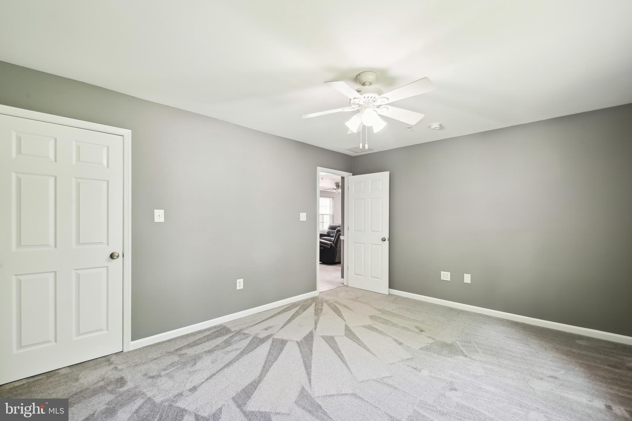 CROWNSVILLE - Residential