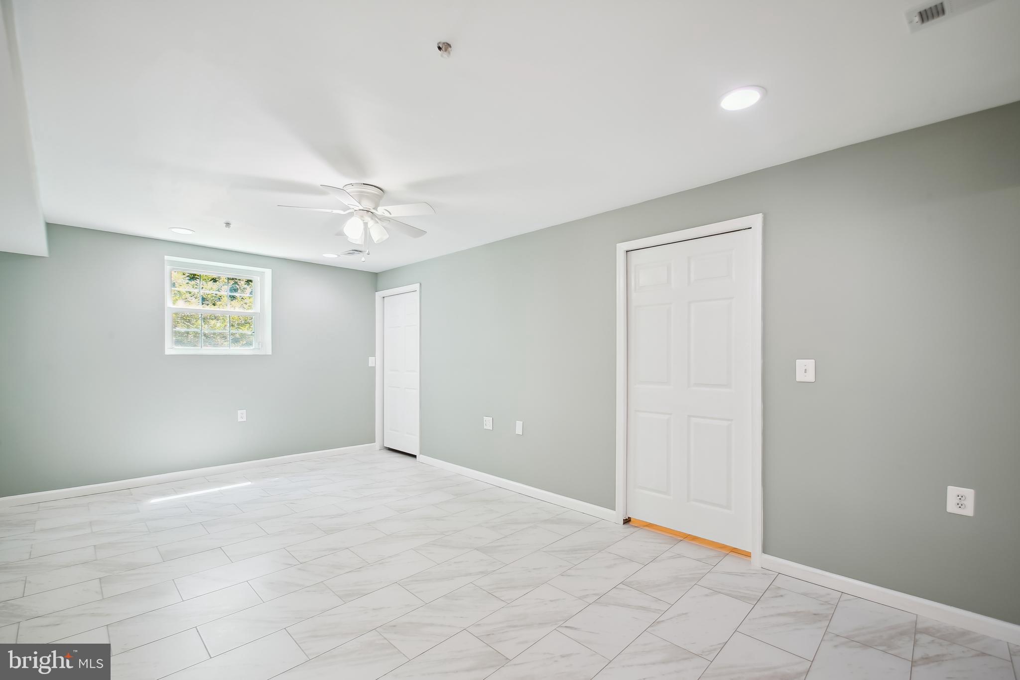 CROWNSVILLE - Residential