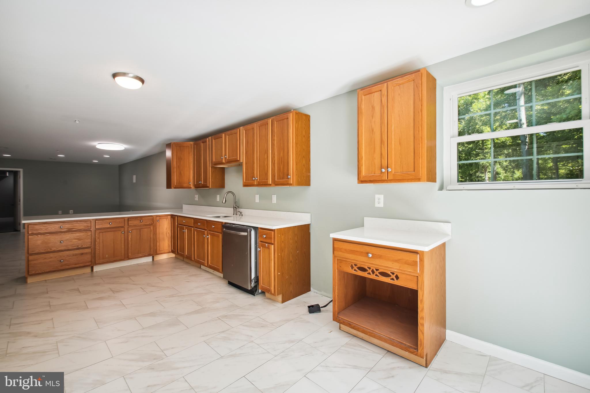 CROWNSVILLE - Residential