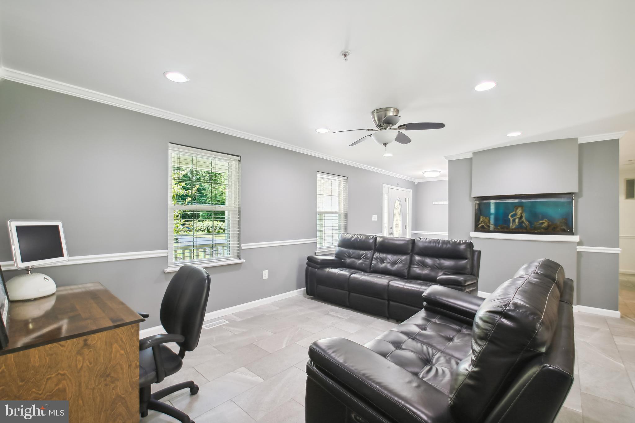 CROWNSVILLE - Residential