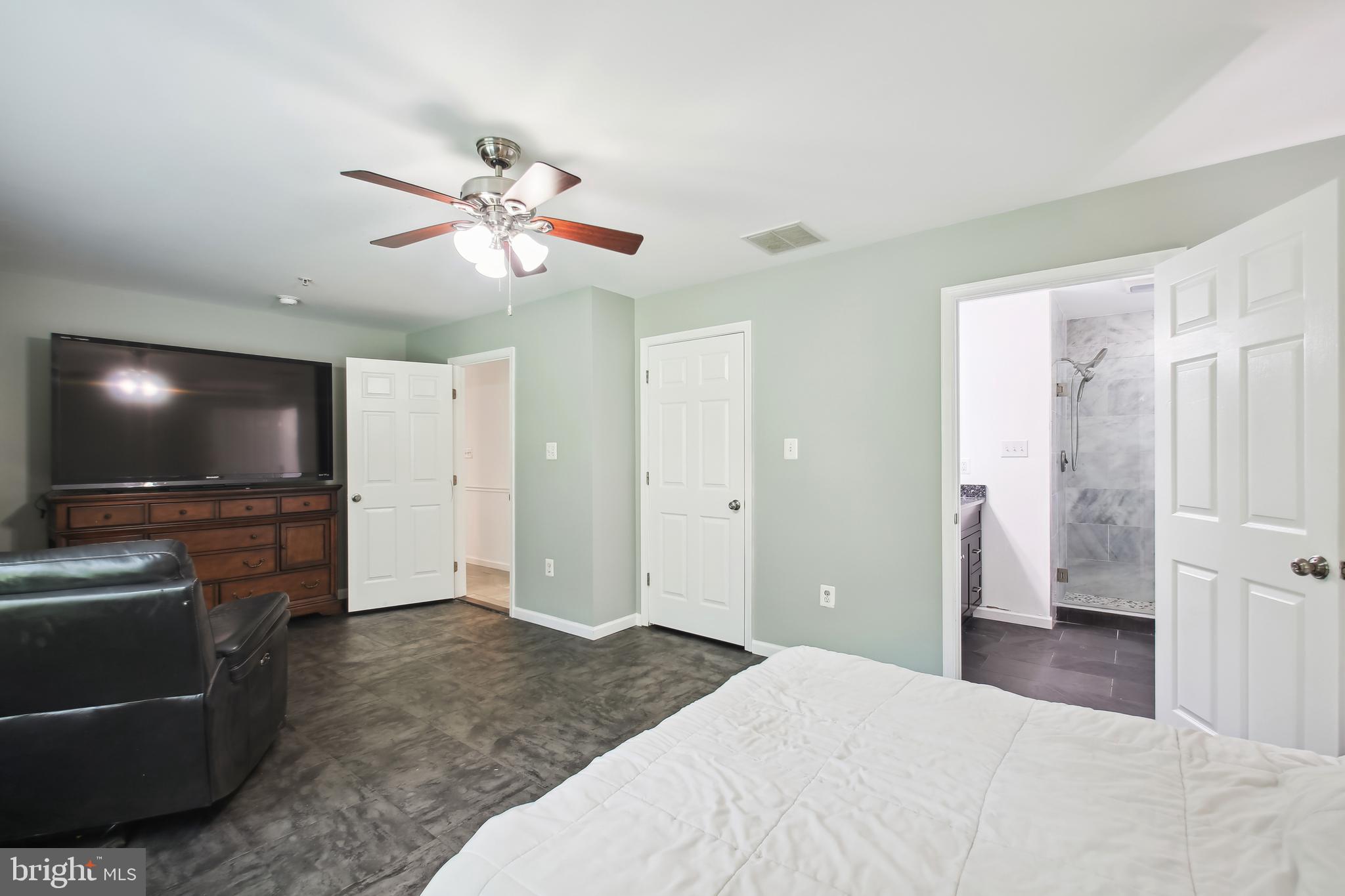 CROWNSVILLE - Residential