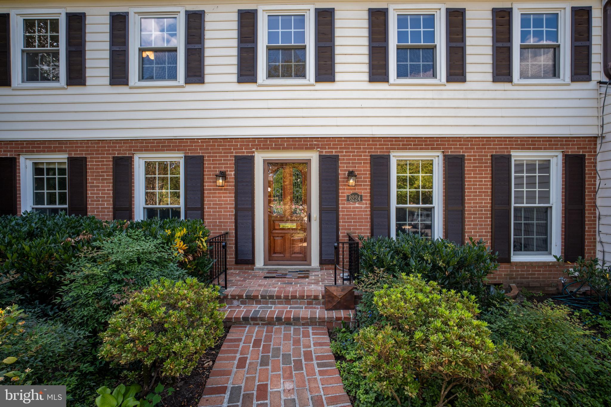 KENWOOD PARK - Residential