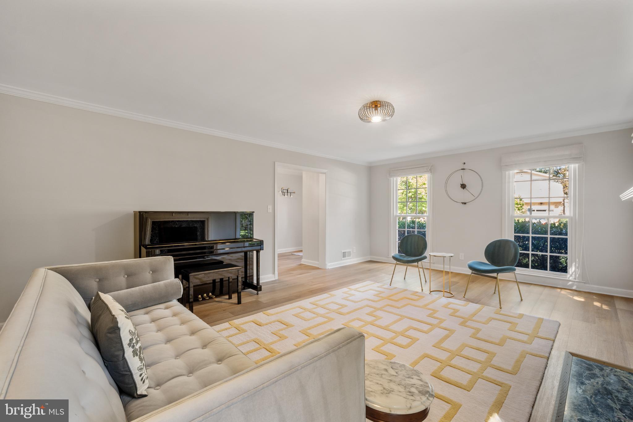 KENWOOD PARK - Residential