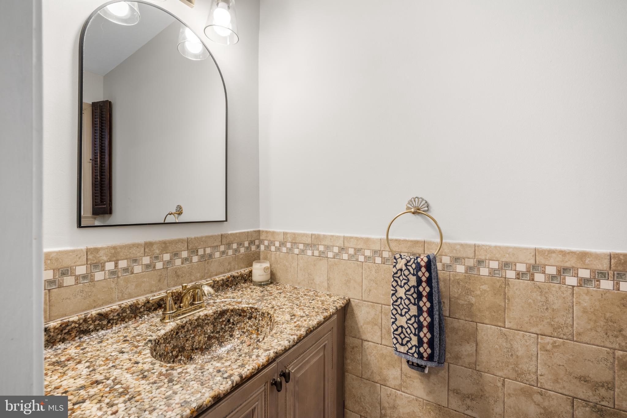 KENWOOD PARK - Residential