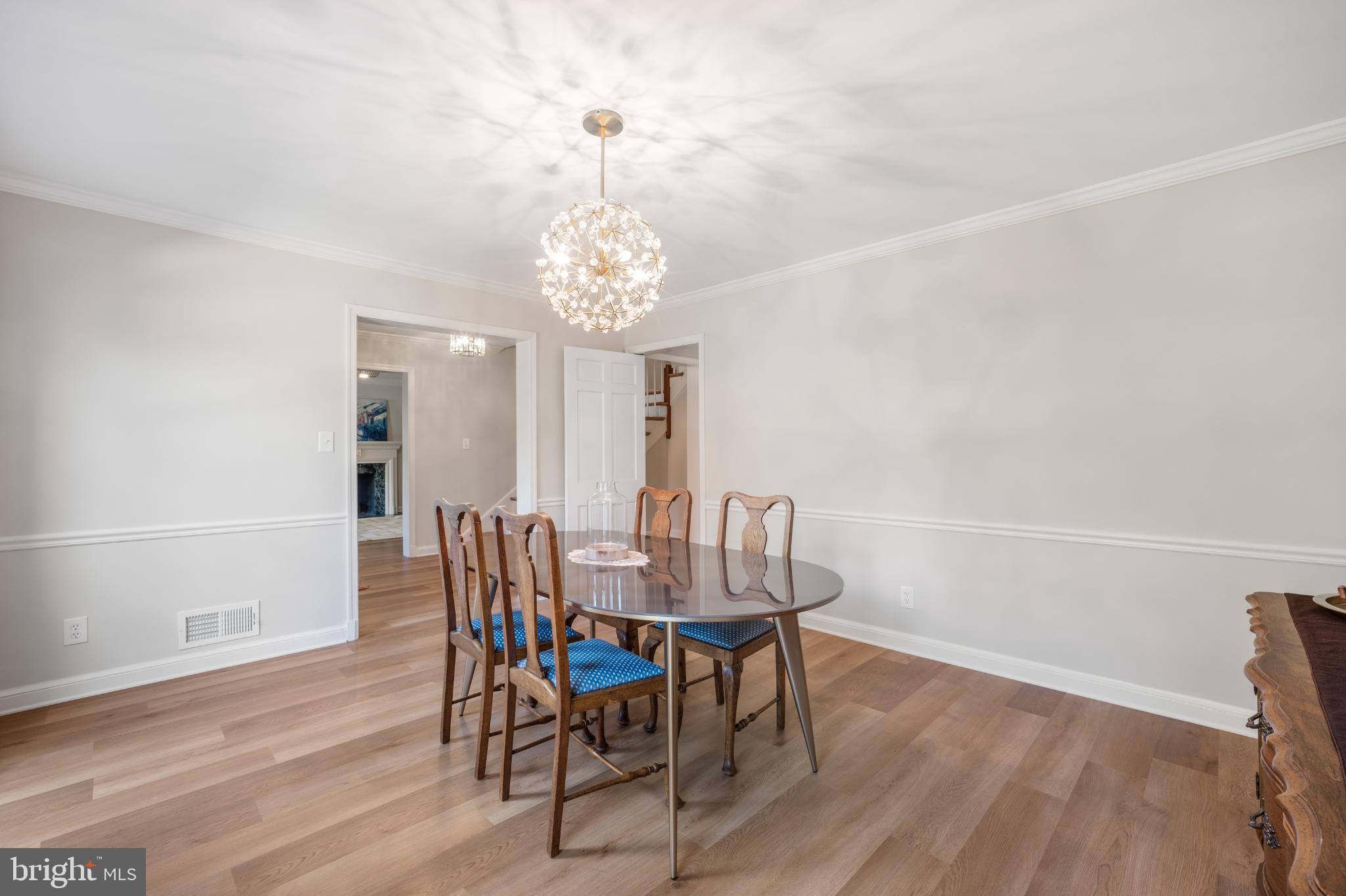 KENWOOD PARK - Residential