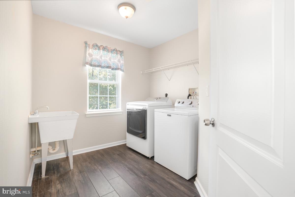 JACOBS WOODS - Residential