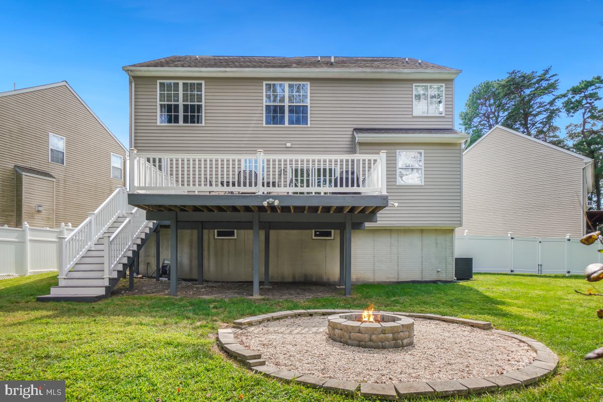 JACOBS WOODS - Residential