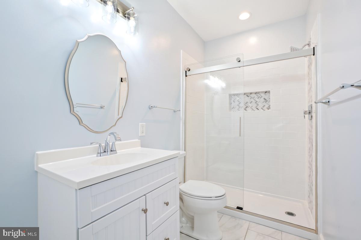 JACOBS WOODS - Residential