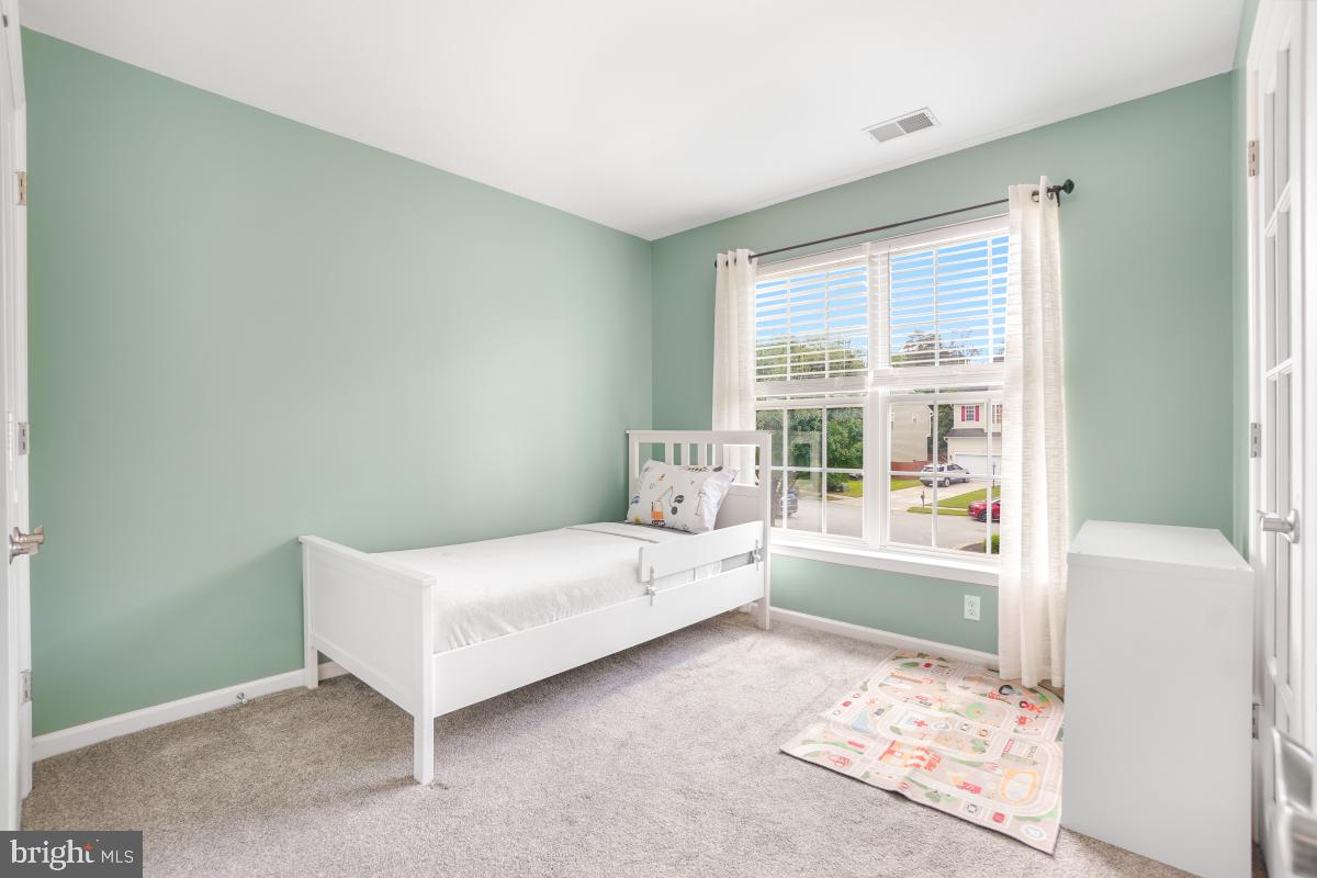 JACOBS WOODS - Residential